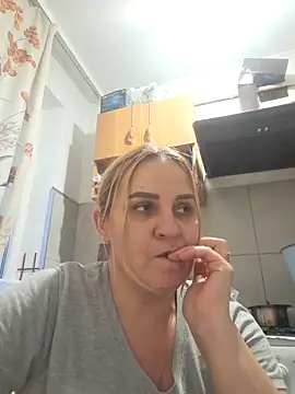 Malichkaanna30 online show from 12-18-25, 02:21