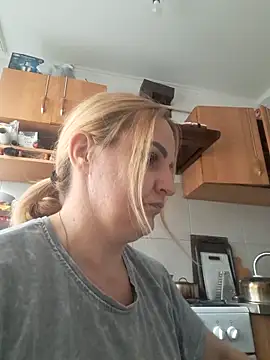 Malichkaanna30 online show from 02-24-26, 08:48