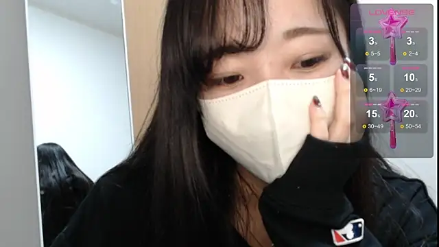 Snapshot of Rio_chan_ chatting on 02-18-25, 01:00 Rio chan  online show from 02-18-25, 01:00