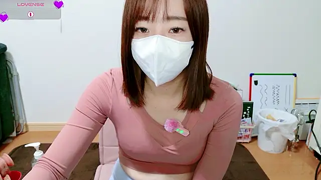 Snapshot of Rio_chan_ chatting on 06-17-26, 12:26 Rio chan online show from 06-17-26, 12:26