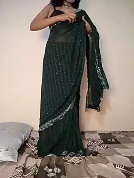 Snapshot of Raat_ki_rani_ chatting on 03-02-25, 06:35 Raat ki rani  online show from 03-02-25, 06:35