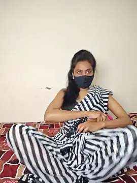 Snapshot of Raat_ki_rani_ chatting on 01-09-25, 06:04 Raat ki rani  online show from 01-09-25, 06:04