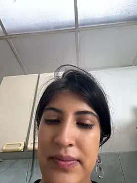 Afroditapoloo online show from 05-22-26, 02:48