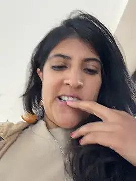 Afroditapoloo online show from 07-06-26, 08:33