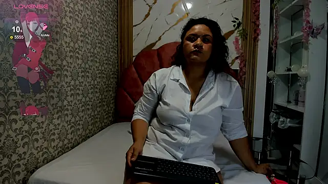 Snapshot of valeria_rivera1 chatting on 06-19-26, 07:09 valeria rivera1 online show from 06-19-26, 07:09