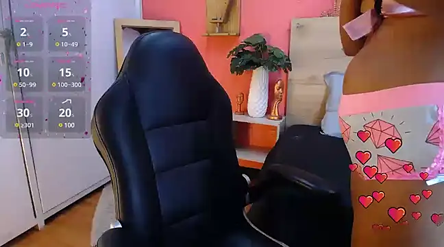 Snapshot of scarlet-foox chatting on 03-13-25, 03:17 scarlet-foox online show from 03-13-25, 03:17