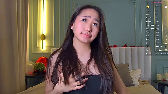 Snapshot of RizeShiro chatting on 02-15-26, 07:51 RizeShiro online show from 02-15-26, 07:51