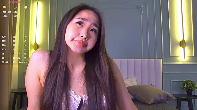 RizeShiro online show from 04-18-26, 05:32