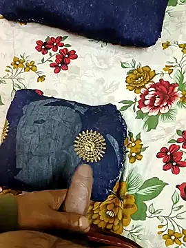 Snapshot of GF_nd_BF_ chatting on 01-23-25, 09:50 GF nd BF  online show from 01-23-25, 09:50