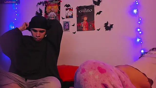 Hot Teens69 online show from 10-14-25, 02:12