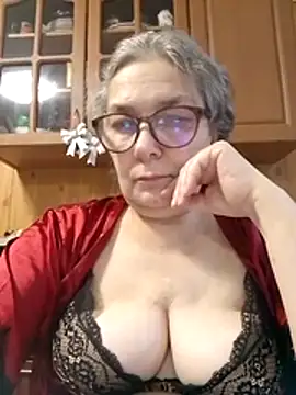 IrinaSweet54 online show from 12-04-25, 08:13