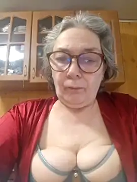 IrinaSweet54 online show from 05-12-26, 07:38