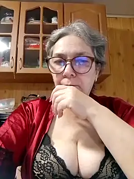 IrinaSweet54 online show from 11-06-25, 09:13