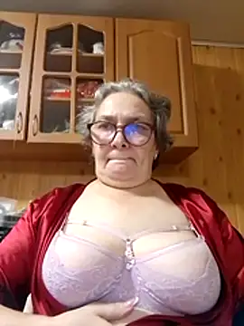 IrinaSweet54 online show from 11-11-25, 08:14