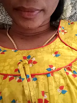 Snapshot of Ambika01 chatting on 09-19-25, 04:16 Ambika01 online show from 09-19-25, 04:16