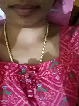 Snapshot of Ambika01 chatting on 01-25-25, 01:52 Ambika01 online show from 01-25-25, 01:52