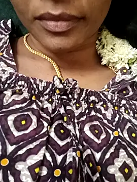 Snapshot of Ambika01 chatting on 10-10-25, 02:07 Ambika01 online show from 10-10-25, 02:07