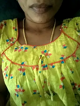 Snapshot of Ambika01 chatting on 03-03-26, 10:44 Ambika01 online show from 03-03-26, 10:44