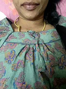 Snapshot of Ambika01 chatting on 03-01-26, 08:03 Ambika01 online show from 03-01-26, 08:03