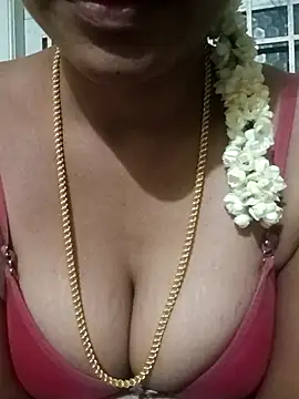 Snapshot of Ambika01 chatting on 02-21-25, 01:33 Ambika01 online show from 02-21-25, 01:33