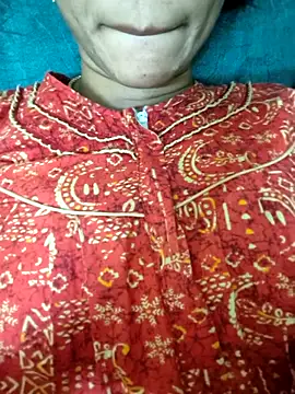 Snapshot of Ambika01 chatting on 03-26-26, 01:42 Ambika01 online show from 03-26-26, 01:42