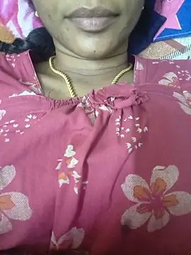 Snapshot of Ambika01 chatting on 06-02-26, 04:51 Ambika01 online show from 06-02-26, 04:51