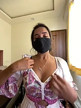 Snapshot of miss_lina chatting on 02-15-25, 04:58 miss lina online show from 02-15-25, 04:58