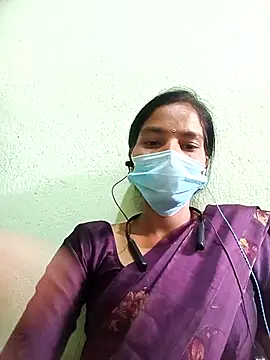 Snapshot of anusiya01 chatting on 10-07-25, 07:09 anusiya01 online show from 10-07-25, 07:09