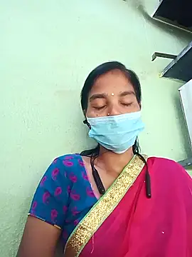 Snapshot of anusiya01 chatting on 10-12-25, 02:24 anusiya01 online show from 10-12-25, 02:24