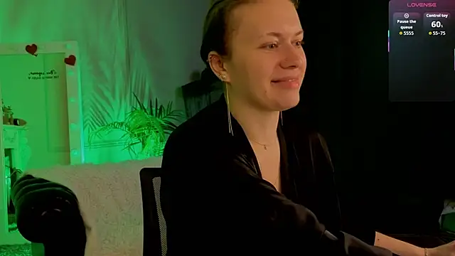 Ariell Margot  online show from 04-14-26, 05:45