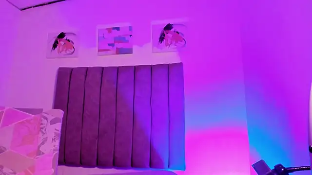 sarah  bigboobs online show from 01-11-26, 12:56