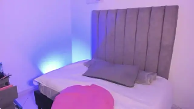 sarah  bigboobs online show from 10-24-25, 06:56