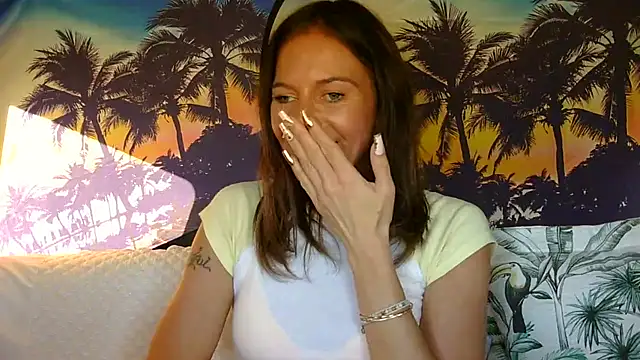Snapshot of Sexyhottpunani chatting on 10-13-25, 06:20 Sexyhottpunani online show from 10-13-25, 06:20