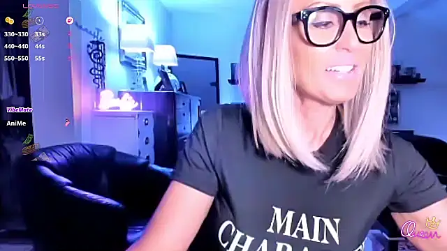 VelvetBarbie online show from 04-17-26, 12:02