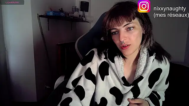 Nixxy naughty online show from 01-04-25, 02:46