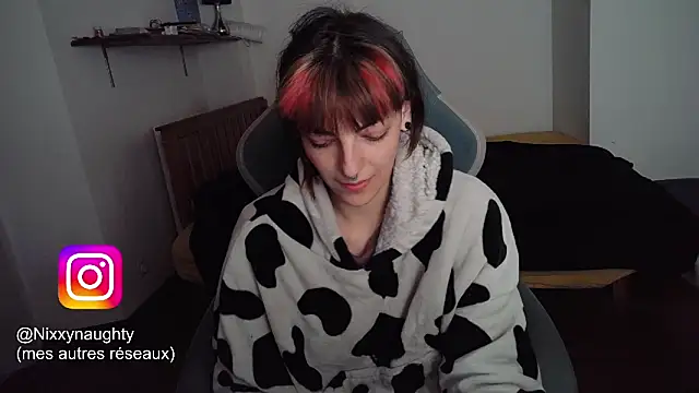 Nixxy naughty online show from 03-12-25, 09:13