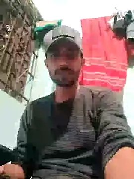 Snapshot of MDROBEL007 chatting on 12-26-24, 10:37 MDROBEL007 online show from 12-26-24, 10:37