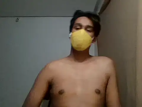 brownguy1234 online show from 02-23-25, 01:42