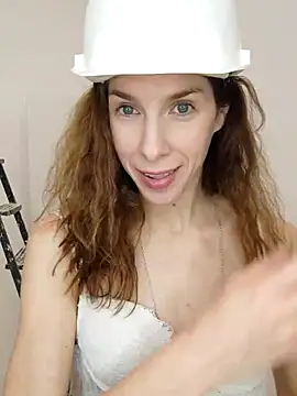 Snapshot of YourSuperModel chatting on 11-01-25, 02:22 YourSuperModel online show from 11-01-25, 02:22