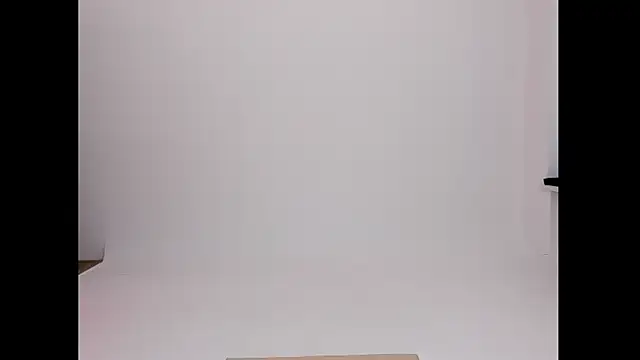 YourSuperModel online show from 04-19-26, 08:04