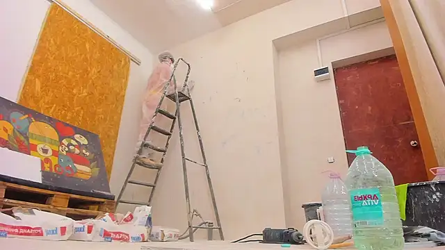 Snapshot of YourSuperModel chatting on 03-07-25, 12:34 YourSuperModel online show from 03-07-25, 12:34