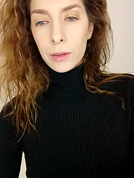 YourSuperModel online show from 11-23-25, 06:12