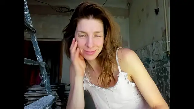 Snapshot of YourSuperModel chatting on 06-17-26, 03:44 YourSuperModel online show from 06-17-26, 03:44