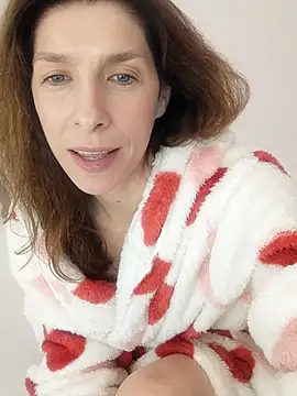 YourSuperModel online show from 04-08-26, 11:33