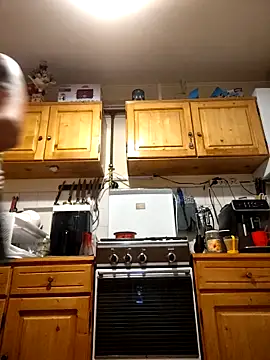 intx800 online show from 10-10-25, 02:12