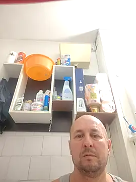 intx800 online show from 10-29-25, 03:16