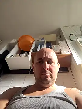 intx800 online show from 10-26-25, 08:15