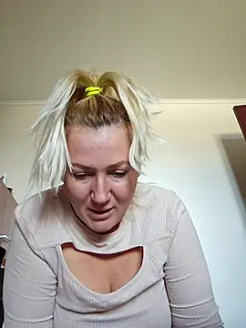 -Schweppes- online show from 10-01-25, 07:24