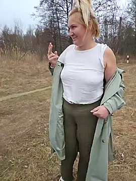 -Schweppes- online show from 03-13-25, 09:32