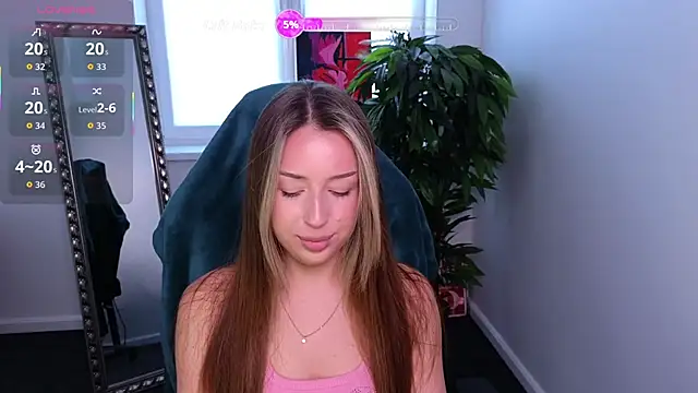 MonicaWeber  online show from 09-26-25, 02:13